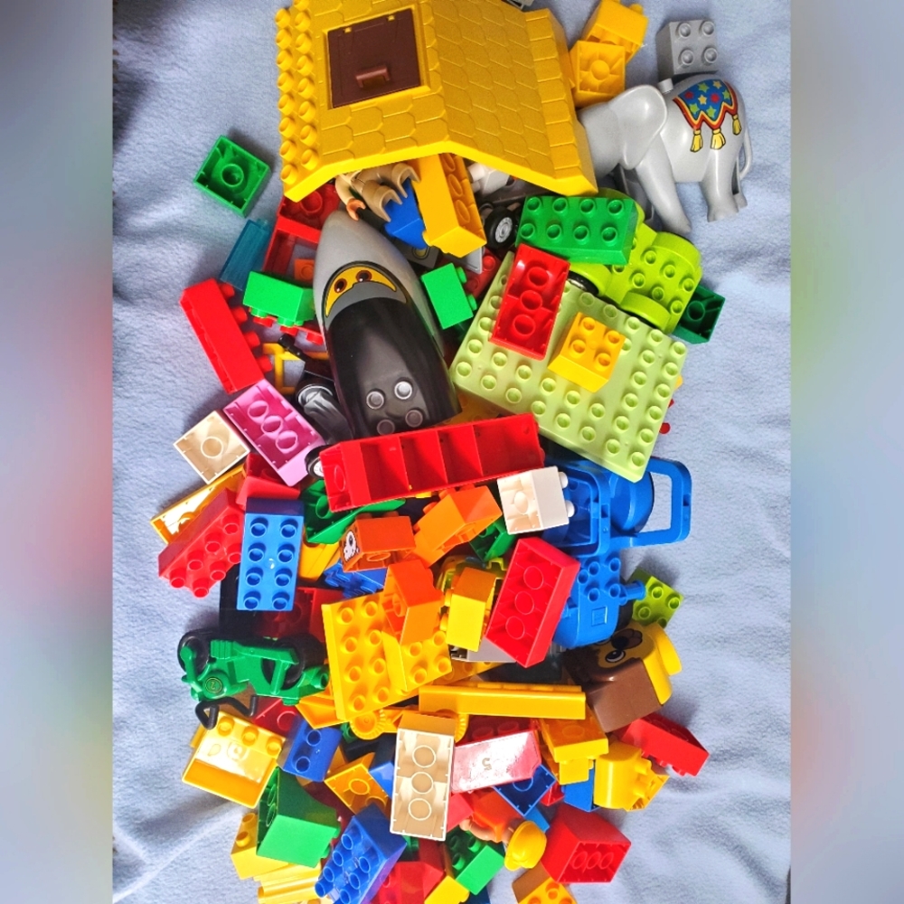:Mixed lot LEGO DUPLO MEGA BLOKS & other compatible building blocks total 150pcs